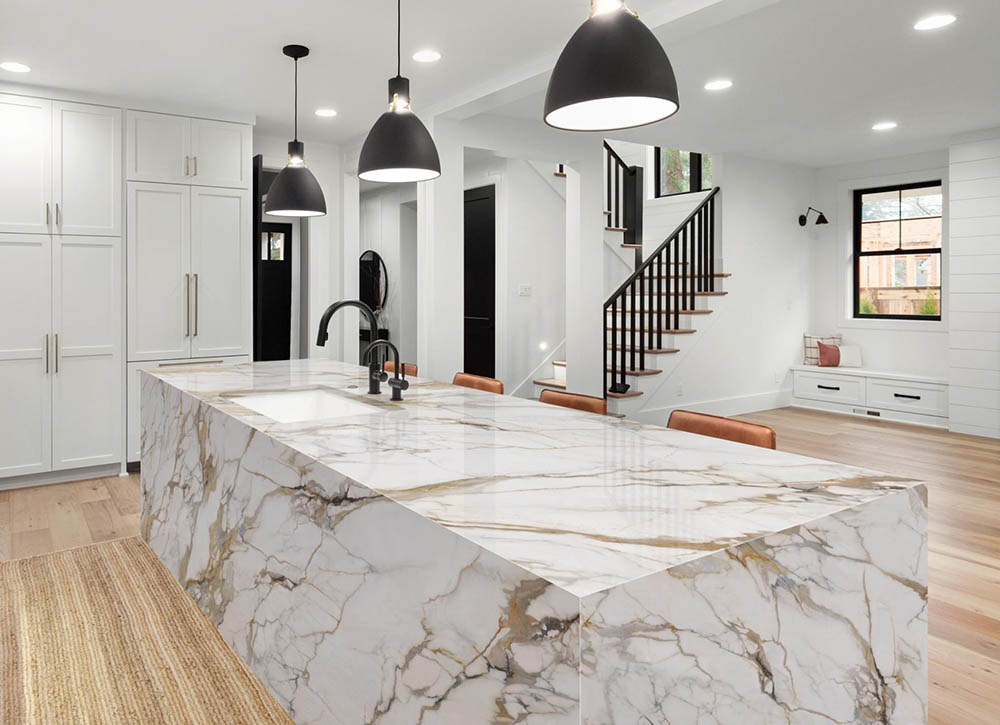 Cardillino quartz by artemistone - finchgranite