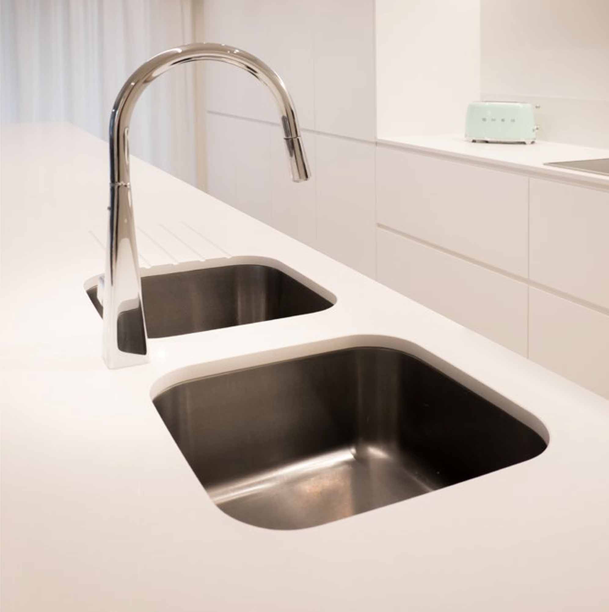 BQS Quartz kitchen worktop inspiration for comparing BQS quartz colours and samples